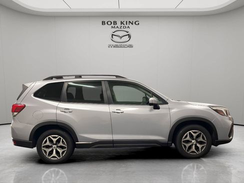 Used 2020 Subaru Forester Premium w/ Popular Package #1 AWD/4WD image 6