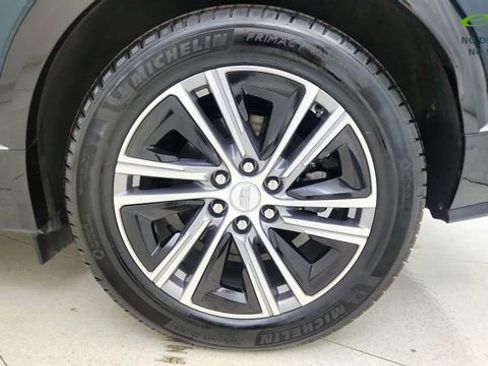 Used 2025 Cadillac Lyriq Luxury w/ LPO, Floor Liner Package RWD image 59