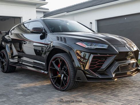 Used 2021 Lamborghini Urus image 12