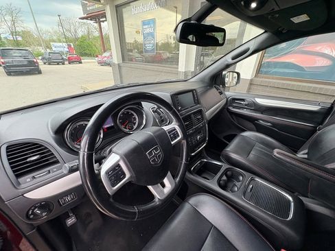 Used 2019 Dodge Grand Caravan GT image 15