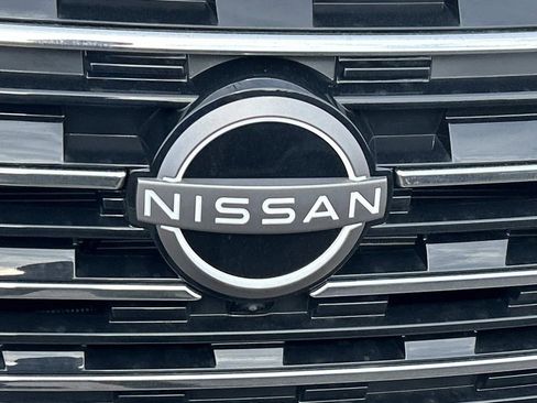 New 2026 Nissan Rogue Platinum AWD/4WD image 11