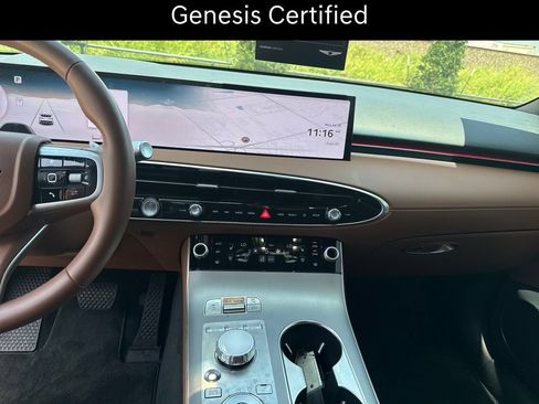 Certified 2026 Genesis GV70 2.5T Advanced AWD/4WD image 17