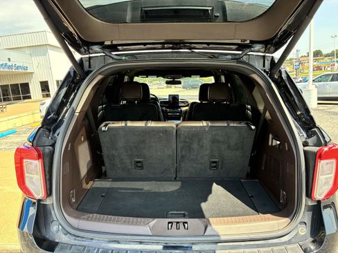 Used 2022 Ford Explorer King Ranch w/ Premium Technology Package AWD/4WD image 12