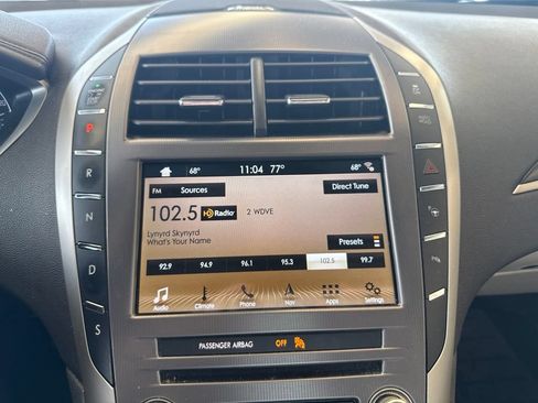 Used 2018 Lincoln MKZ Reserve w/ Technology Package AWD/4WD image 20