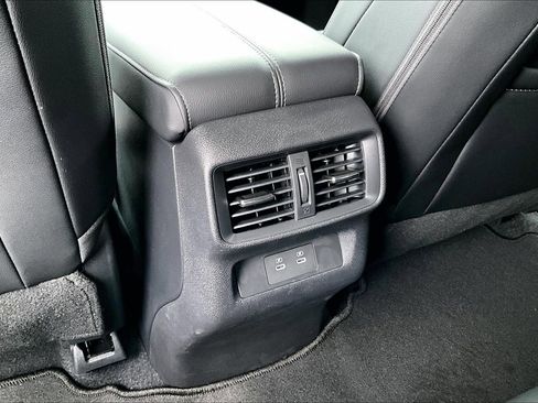 Used 2025 Nissan Murano SV image 8