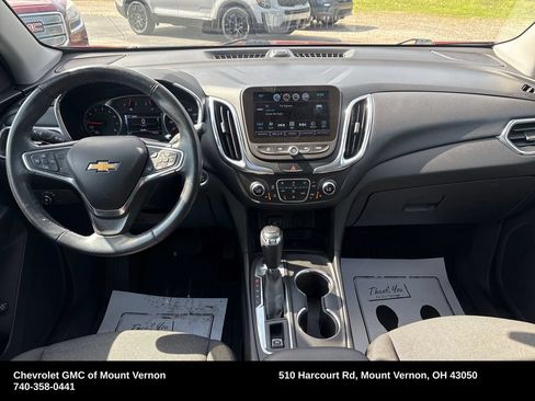 Used 2018 Chevrolet Equinox LT w/ Sun & Infotainment Package AWD/4WD image 16