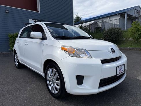 Used 2009 Scion xD FWD image 7