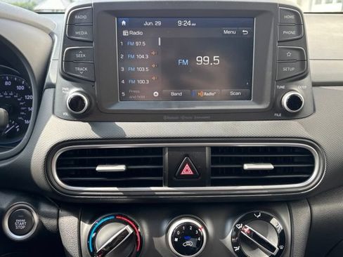 Used 2019 Hyundai Kona SEL AWD/4WD image 10
