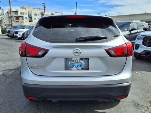 Used 2018 Nissan Rogue Sport S FWD image 20