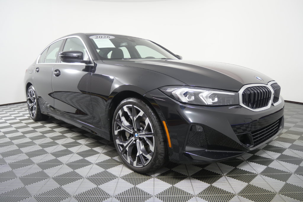 Certified 2026 BMW 330i Sedan RWD image 2