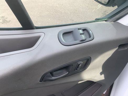 Used 2023 Ford Transit 350 DRW image 14