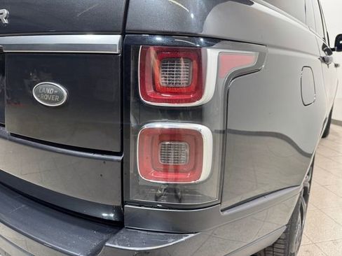 Used 2018 Land Rover Range Rover Supercharged image 29