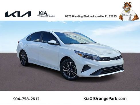 Used 2024 Kia Forte LXS w/ LXS Technology Package FWD image 1