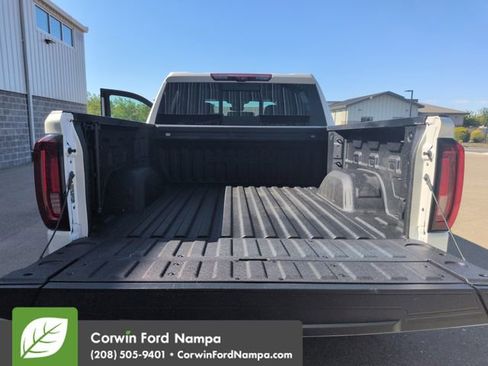 Used 2023 GMC Sierra 1500 Denali w/ Denali Reserve Package AWD/4WD image 29