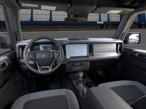 New 2025 Ford Bronco 2-Door AWD/4WD image 11