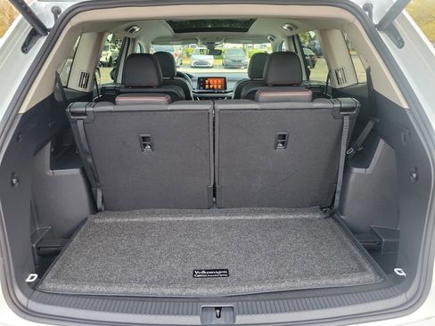 New 2026 Volkswagen Atlas Peak Edition image 15