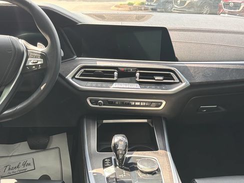 Used 2022 BMW X5 sDrive40i w/ Premium Package RWD image 31