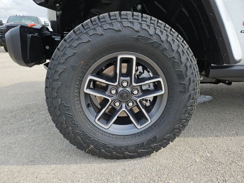 New 2026 Jeep Gladiator Mojave AWD/4WD image 20