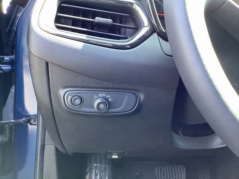 Used 2022 Chevrolet Equinox RS w/ RS Leather Package image 15