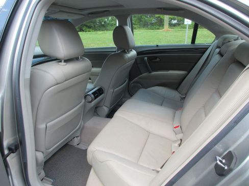 Used 2010 Acura RL AWD/4WD image 17
