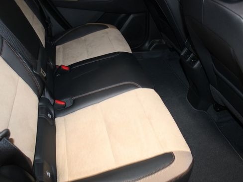 New 2026 Chevrolet Equinox ACTIV w/ Convenience Package III image 24