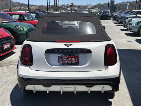 Certified 2026 MINI Cooper S FWD image 3