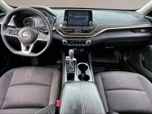 Used 2023 Nissan Altima 2.5 SV image 7