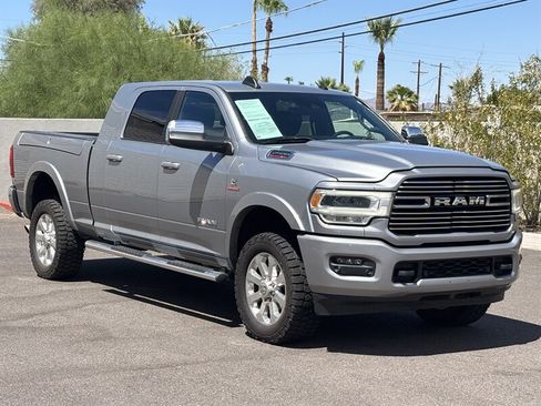 Used 2020 RAM 2500 Laramie AWD/4WD image 1