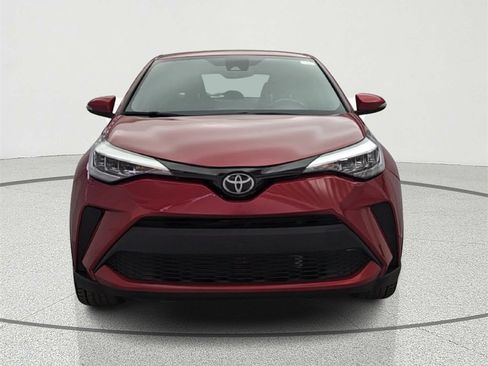 Used 2022 Toyota C-HR Limited image 3