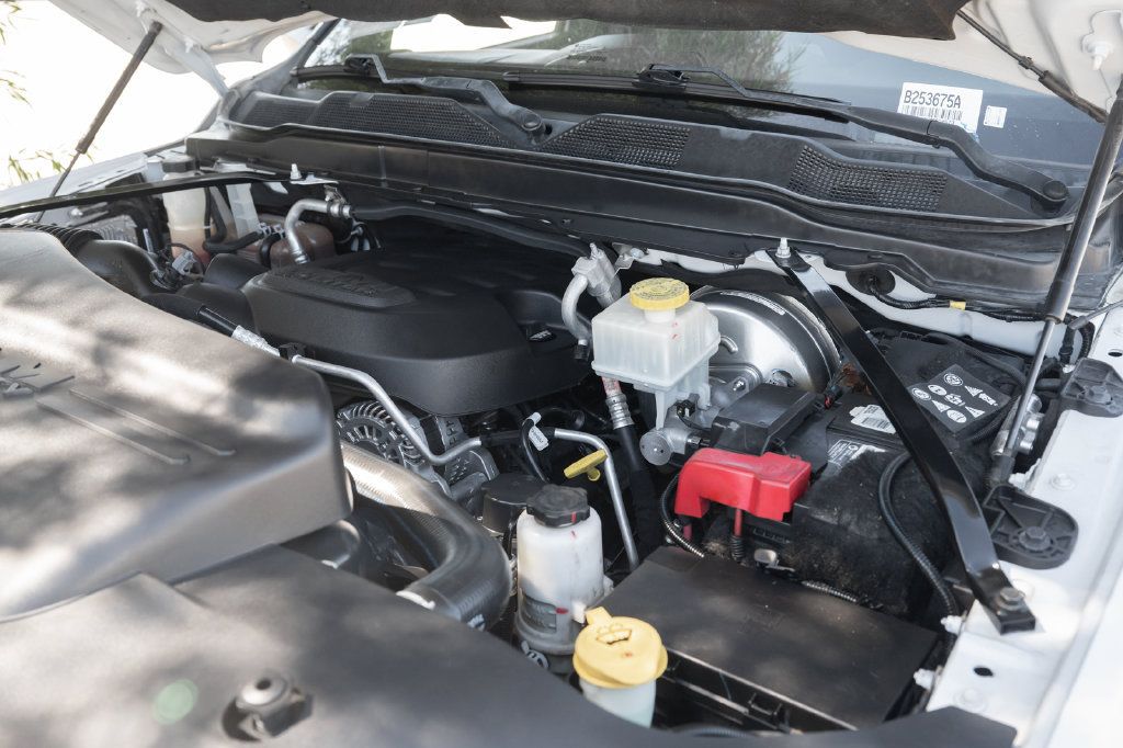 Used 2021 RAM 2500 Tradesman w/ Chrome Appearance Group AWD/4WD image 18