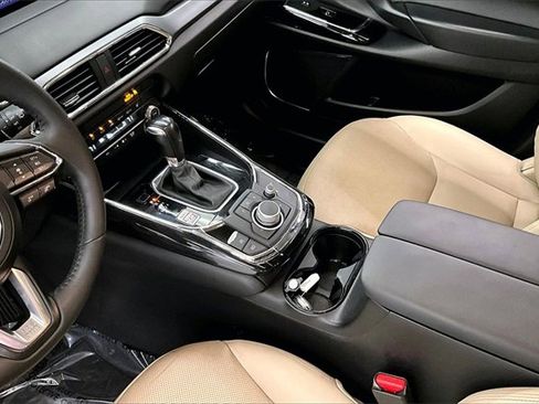 Used 2021 MAZDA CX-9 Touring w/ Touring Premium Package image 13