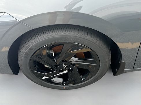 New 2026 Hyundai Elantra Sport FWD image 23
