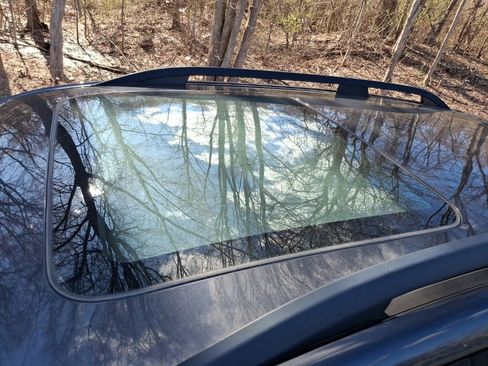 Used 2017 Subaru Forester 2.5i Premium w/ All-Weather Package image 7