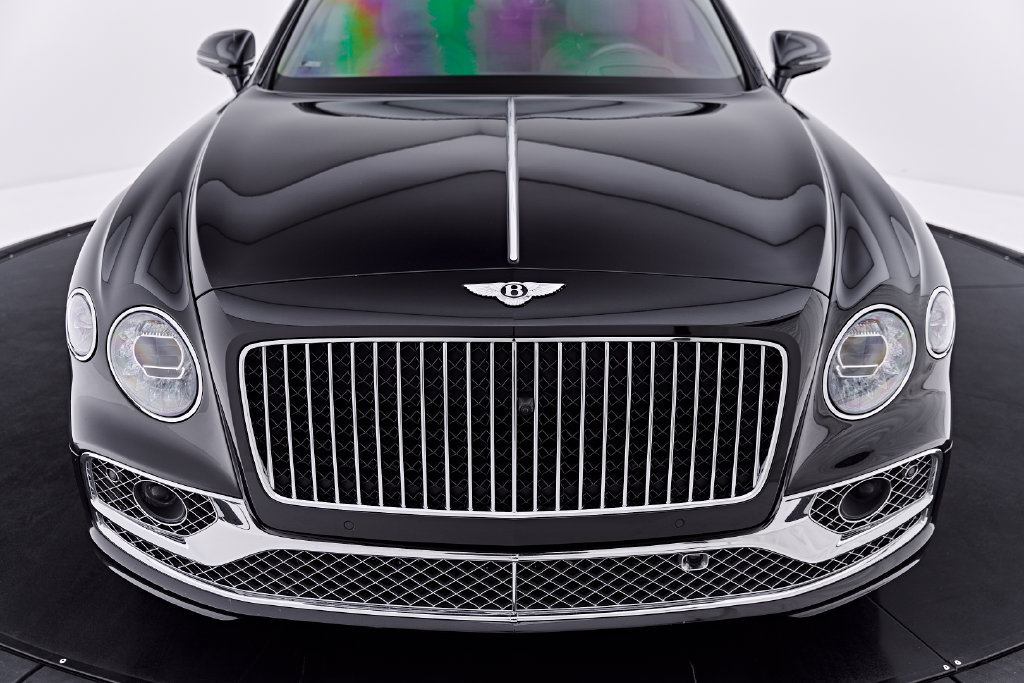 Used 2022 Bentley Flying Spur V8 AWD/4WD image 16