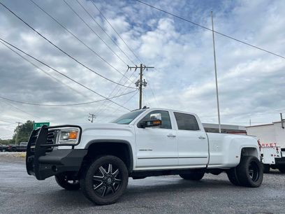 Used 2015 GMC Sierra 3500 SLT w/ Duramax Plus Package