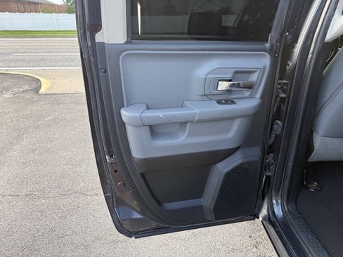 Used 2018 RAM 1500 Big Horn AWD/4WD image 16