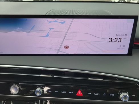 New 2026 Genesis GV70 2.5T Select AWD/4WD image 8