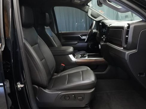 Used 2024 GMC Sierra 3500 SLT w/ SLT Convenience Package AWD/4WD image 54