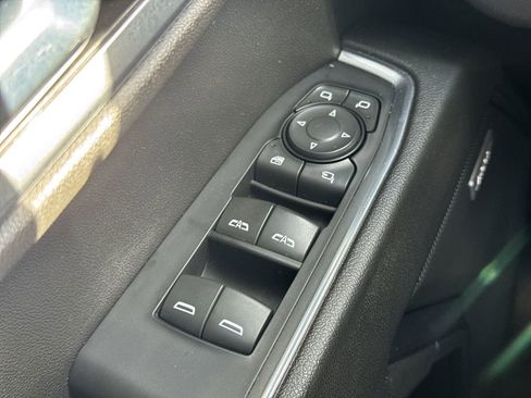 Used 2022 GMC Sierra 1500 SLT w/ SLT Premium Plus Package image 15