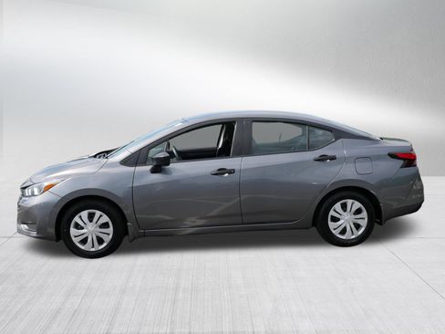 Used 2024 Nissan Versa S w/ Trunk Package FWD image 4