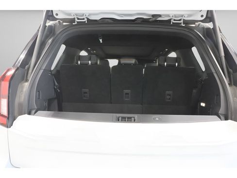 Used 2025 Ford Expedition Tremor AWD/4WD image 29