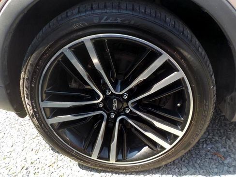 Used 2017 Lincoln MKC Reserve image 44