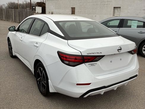 Used 2025 Nissan Sentra SV image 6