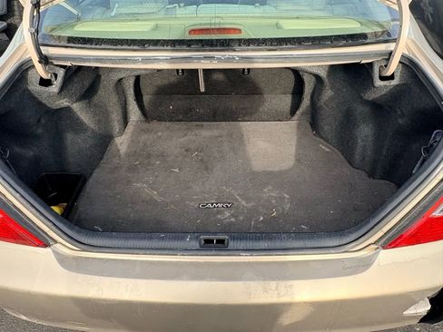 Used 2002 Toyota Camry LE image 21