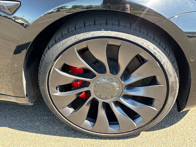 Used 2022 Tesla Model 3 Performance AWD/4WD image 10