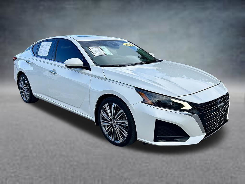 Used 2024 Nissan Altima 2.5 SL FWD image 3