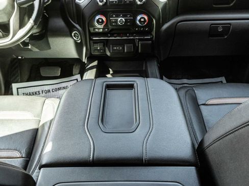 Used 2021 GMC Sierra 1500 AT4 AWD/4WD image 12
