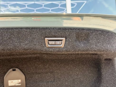 Used 2024 BMW 530i w/ Premium Package RWD image 69