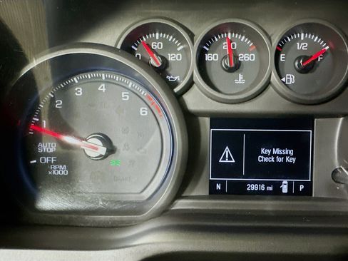 Used 2023 Chevrolet Silverado 1500 Custom image 19