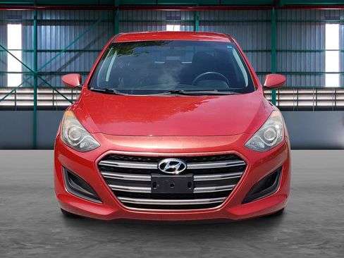 Used 2016 Hyundai Elantra GT FWD image 7